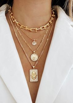 Spiritual Signs, Stylish Jewelry Accessories, Hamsa Hand Necklace, Necklace Luxury, Hand Necklace, Herringbone Necklace, Accessories Gold, Pearl Choker Necklace, Gold Choker Necklace