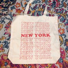 On Great Condition Never Used Purchased In Nyc New York Tote Bag, Farmers Market Stand, New York Tote, Market Stands, Bag Inspiration, Bag Designs, Tote Bag Design, Farmers Market, Womens Tote Bags