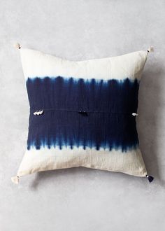 Injiri Indigo Dip-Dyed Pillow, 16 Eco Dyeing Fabric, Resist Dyeing, Dyed Pillows, Handwoven Throw, Waffle Blanket, Cross Stitch Pillow, Shibori Tie Dye, Garden Pillows, India Fashion