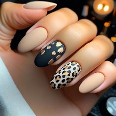 10 Mob Wife Nail Designs for the Confident Woman Polish Rocks, Cute Nail Colors, Band Nails, Pedicure Designs, Leopard Nails