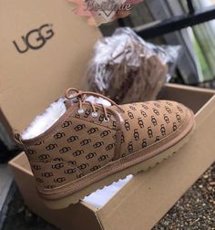 Custom Ugg Boots, Shoe Plug, Cute Uggs, Uggs Boots, Nike Elite, Cute Sneakers