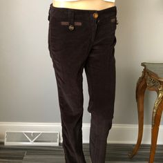 Authentic Dolce And Gabbana Brown Velvet Pants, Size 40 (6), In Excellent Condition -Front Fly Closure With Single Button -Signature Dg Buttons -1.5” Belt Hoops -Made In Italy -Super Soft, Comfortable And Stylish Pants -Slightly Flared -Measurements Approx Are (Flat): Waist: 31”; Hips: 36”; Length: 40”; Inseam: 33” -Medium Rise Designer Straight Leg Pants With Pockets, Designer Fitted Wide Leg Bottoms, Designer Fitted Bottoms For Fall, Designer Fitted Wide Leg Pants, Designer Fitted Pants For Work, Designer Fitted Straight Pants, Designer Fitted Trousers, Designer Fitted Straight Bottoms, Fitted Luxury Brown Pants