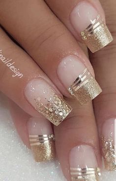 Metallic Nails Design, Fancy Nails Designs, Glitter Gel Nails, Pretty Nail Art Designs, Nails Wedding, Metallic Nails, Pretty Nail Art, Short Acrylic Nails Designs