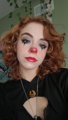 Funky Clown Makeup, Clown Makeup Inspo Easy, Cute And Easy Clown Makeup, Easy Jester Makeup, 70s Clown, Easy Face Paint Ideas For Women, Cute Clown Makeup Halloween, Funky Halloween Makeup