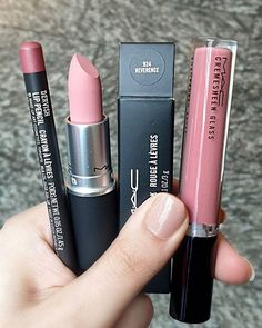 Mac Makeup Lipstick, Mac Lipstick Shades, Mascara Hacks, Lipgloss Makeup, Invisible Lace, Hair Silky, Hairstyles Color, Organic Makeup, Mac Makeup