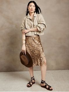 Women's Clothing - Shop New Arrivals | Banana Republic Best Clothing Stores, Classy Skirts, Skirts Flowy, Best Jeans For Women, Statement Shoes, Silk Midi Skirt, Best Clothing, Cashmere Wrap, Banana Republic Skirt