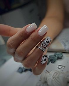 Френч маникюр Trendy Nail Art Designs, Nail Art Designs Videos, Shellac Nails, Cute Acrylic Nails, Nude Nails