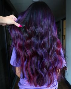 Balayage On Brown Hair, Purple Brown Hair, Purple Hair Highlights, Wear Headphones, Purple Balayage, Dark Fall Hair, Hair Color Underneath, Fall Hair Color Trends, Violet Hair