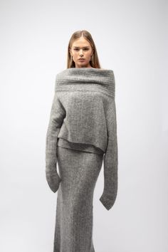 Jupe Denisse – Petite Chérie Wedding Gown Simple Elegant, Knit Two Piece Set, Half Skirt, Long Sleeve Jersey, Pullover Shirt, Gray Skirt, Women's Wardrobe, Knit Set, Elegant Woman