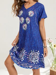 Bohemian Print V-neck Short Sleeve Vintage Holiday Dress for Women Bohemian Multicolor V-neck Dress With Short Sleeves, Casual Multicolor V-neck Boho Dress, Bohemian V-neck Mini Dress For Beach, Blue Bohemian Shift Mini Dress, Beach Shift Dress With Print, Casual Blue Flowy V-neck Dress, Casual Blue V-neck Beach Dress, Shift V-neck Dress For The Beach, Summer Bohemian V-neck Dress With Short Sleeves