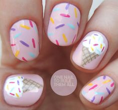 Feather Nail Designs, Ice Cream Nails, Feather Nails, Unghie Sfumate, Nagellack Trends