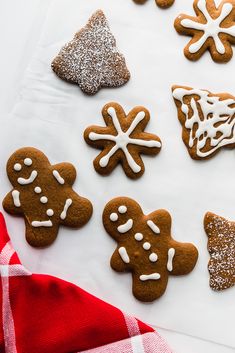 the best soft and chewy gingerbread cookies