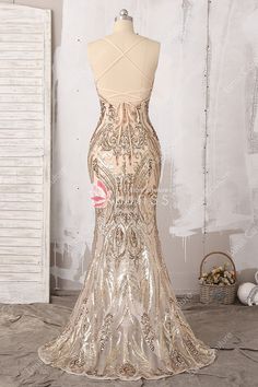 20s Inspired Prom Dress, 20s Themed Prom Dresses, Gold Long Dress Formal, Glamorous Fishtail Gown For Homecoming, Prom Sequin Mermaid Evening Dress, Prom Evening Dress With Sequins In Mermaid Silhouette, Sequin Mermaid Silhouette Prom Dress, Champagne Mermaid Dress With Mermaid Hem For Prom, Champagne Mermaid Dress For Prom