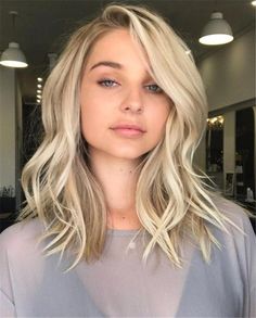 Bob Lung, Longbob Hair, Haircuts For Round Face Shape, Effortless Curls, Glamorous Curls, Medium Length Blonde Hair, Intricate Braids, Medium Length Blonde, Effortless Waves