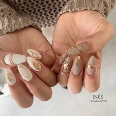 Nail Painting, Metal Painting, Subtle Nails, Classy Acrylic Nails, Christmas Nails Acrylic, Gem Nails, Luxury Nails, Fabulous Nails