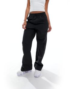 Leggings by Nike For days when denim won't do High rise Toggle waist Side pockets Logo embroidery Relaxed fit Straight Cargo Pants For Streetwear Athleisure, Athleisure Straight Cargo Pants For Streetwear, Nike Stretch Casual Sweatpants, Trendy Streetwear Activewear Long Pants, Straight Leg Parachute Pants For Streetwear, Athleisure Bottoms With Elastic Waistband For Streetwear, Athleisure Parachute Pants For Streetwear, Athleisure Straight Leg Parachute Pants For Streetwear, Nike Stretch Casual Joggers