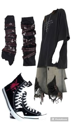 Styl Grunge, Hacks For Women, Punk Style Outfits, Being A Woman, Emo Outfits, New Rock, Simple Life Hacks, Punk Outfits