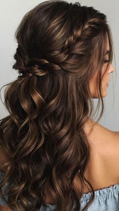 Quick Styles, Hoco Hairstyles, Long Wavy Hair, Bridal Hair And Makeup, Hairstyles Ideas, Light Brown Hair