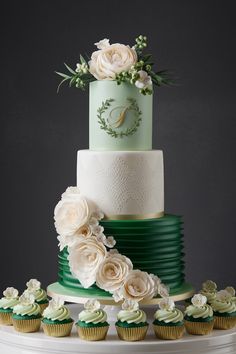 Monogrammed Green & White Birthday Cake with Cupcakes Sage Green Cake Wedding, Green Birthday Cake Ideas, Birthday Cake Aesthetic Green, Emerald Green Birthday Cake, 11 Birthday Cake, Emerald Green Cake, Birthday Cake With Cupcakes, Green And White Cake