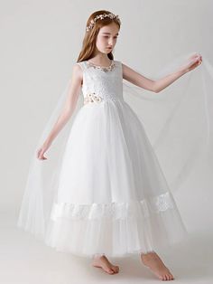 Sleeveless Tulle Princess Dress For Confirmation, Sleeveless Tulle Dress For First Communion, Sleeveless Tulle Skirt Dress For First Communion, Spring First Communion Tulle Gown, Spring Tulle Gown For Confirmation, Spring Confirmation Gown In Tulle, Spring Confirmation Gown Made Of Tulle, Sleeveless Tulle Skirt Dress For Confirmation, Spring Organza Dress For Confirmation