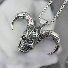 Men Silver Horns Skull Pendant Necklace Gothic Punk Retro Rock Jewelry Chain 24" | eBay Goddess Of Fortune, Skull Pendant Necklace, Necklace Gothic, Rock Jewelry, Jewelry Chain, Gothic Punk, Skull Pendant, Men's Necklace, Box Chain