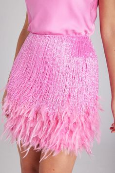 Sara Pink Skirt | Skirts | NADINE MERABI Masquerade Wedding, Looks Pinterest, Quoi Porter, 1920s Flapper Dress, Chique Outfits, 1920s Flapper, Roaring 20s, The Great Gatsby, Great Gatsby