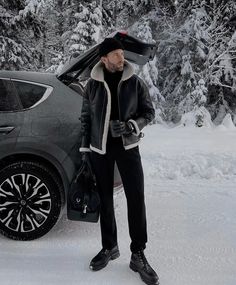 Classy Men Winter Outfits, Men Classy Winter Outfit, Winter Fashion Outfits For Men, Black Boots For Men Outfit, Men's Outfit Winter, Snow Clothes Outfits Men, Winter Men Outfit Casual, Classy Winter Outfits Men, Men Winter Boots Outfit