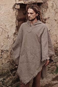 Wool Poncho with Hoodie ~ Unisex ~ #woolponcho #menponcho #women'sponcho #gypsyponcho #mexicanponcho #ponchosweater #poncho's #unisexponcho #tribalhoodedcape #hoodiesformen #winterhoodie #ponchocape #tribalunisexcape Mens Poncho, Hand Knit Poncho, Moda Hippie, Mode Hippie, Ladies Poncho, Thick Wool