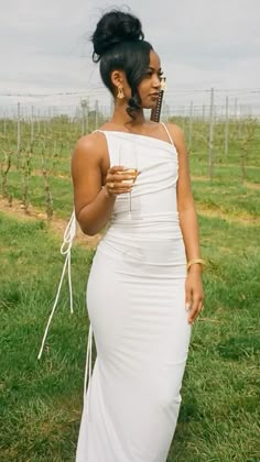 black girl luxury, cute summer dresses , vacation dress 2023 , black girl hairstyles 2023, instagram inspo, instagram poses 2023, it girl, that girl, graduation dresses , white dresses Graduation Attendee Outfit Ideas, Graduation Outfit Photoshoot, Elegant Graduation Photoshoot, Cream Graduation Dress, White And Gold Outfits Black Women, Formal Banquet Outfit, Casual Dress Black Women, Formal Outfits Black Women, Formal Dress Black Women