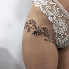 Add Ons To Flower Tattoos, Peach On Buttcheek Tattoo, Eat Tattoo Ideas Women, Feminine Linework Tattoo, Creosote Tattoo, Plant Hip Tattoo, Fine Art Tattoos, Aesthetic Leg Tattoos, Tattoo Accents