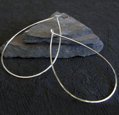 Tear Drop Hoop Earrings Long Pictures, Urban Jewelry, Drop Hoop Earrings, 2 Earrings, Jeweled Earrings, Small Gift Boxes, Dream Style, Hammered Silver, Oxidized Sterling Silver