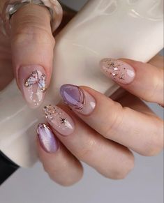 Gold Nail, Casual Nails, Cute Gel Nails, Cat Eye Nails, Butterfly Nail, Classy Nails, Chic Nails, Fancy Nails, Nail Polishes