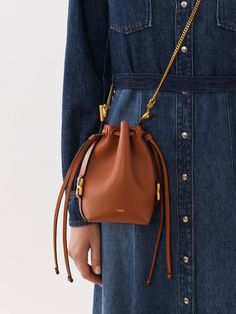 Chloé Marcie Micro Bucket | Chloé US Bucket Bag Aesthetic, Clutch Bag Aesthetic, Luxury Bucket Bag, Mini Bucket Bag Outfit, Micro Bag Outfit, Mini Bags Aesthetic, Bucket Bags Outfit, Chloe Purse, Winter Bag