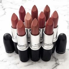 Lipsticks Aesthetic, Mac Lipstick Shades, Mac Lipsticks, Luxury Makeup, Bath Products, Makeup Pictures, Lipstick Makeup