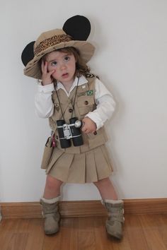 Kids Safari Costume, Safari Theme Family Outfit, Safari Themed Outfits, Safari Theme Party Outfits, Kids Safari Outfit, Safari 3rd Birthday Party, Safari Look Outfits, Jungle Theme Costume