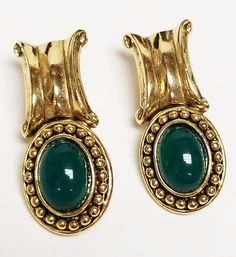 14k Gold Green Cabochon Jewelry, Heirloom Green Cabochon Jewelry, Vintage Metal Cabochon Earrings, Vintage Cabochon Metal Earrings, Luxury Green Oval Cabochon Earrings, Luxury Vintage Cabochon Earrings, Vintage Green Cabochon Earrings, Emerald Green, Green Colors