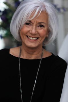 Going Grey, Gorgeous Gray Hair, Beautiful Gray Hair, Short Grey Hair, Long Gray Hair, Short Hairstyle, Short Haircut, Short Hair Styles Easy, Easy Hairstyles For Long Hair