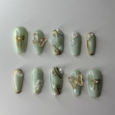 🚨PLEASE READ 🚨  Hello! IMPORTANT INFORMATION All of my sets are made with gel polish. My nail kit includes: ⭐️10 handmade press on nails ⭐️Nail glue ⭐️Nail buffer ⭐️Nail file ⭐️Cuticle pusher Measurements:  I offer standard nail sizes and also custom sizes if you can measure your nail bed. Please message me if that is the route you want to take. It is no extra charge for custom nail sizes! We will work together to make sure your nails fit you well.  *I only offer square, coffin, and almond nails. Custom Nails: All my nails are hand painted so if you have any requests, please let me know! 💗If you have any problems with your nails, please message me and I will work with you to resolve them! 💗These nails can be reused if you take good care of them and can last up to 3 weeks. 𝘼𝙇𝙇 𝙎𝘼𝙇 Handmade Press On Nails, Nails Asian, Nails Butterfly, Nails Korean, Custom Nails, Witchy Nails, Butterfly Nails, Nails Gold, Asian Nails