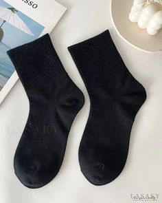 Lasaky - Pack of 5 pairs of black and white long socks Casual Black Knee-high Socks, Casual Black Mid-calf Socks, Trendy Black Mid-calf Socks, White Long Socks, Sock Packs, Long Socks, Olivia Mark, The Row, Socks