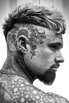 Mens Shaved Sides Hairstyles, Trendy Haircut For Men, Face Tattoo Men, Shaved Sides Hairstyles, Male Hairstyles, Haircut For Men, Winged Eyeliner Tutorial, Best Shave