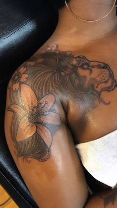 Tattoo Ideas For Female, Women's Shoulder Tattoo, Alas Tattoo, Girl Neck Tattoos