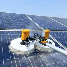 X4 Solar Cleaning Brush Main Features:
1.Telescopic rod
Material:Aluminum alloy
Length (M):3.5M/ 5.5M/ 7.5M
Number of stanzas (section):3/4/5
Diameter (MM):36/39.5/43
Wall thickness:1mm
Number of stanzas (section):3/4/5

2.DC motor 
Total power: 300W
Voltage: DC24V
Rotate speed: 350r/min

3.Brush head
Brush diameter:32CM
Cleaning width :65CM
Usage Time: Over 5 years 
Material:Nylon wire Telescopic Pole, Solar Electric, Brush Kit