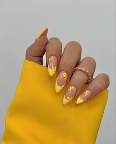 Beginners Nails Ideas, Different Shades Of Yellow Nails, Nail Trends 2024 Summer, Practice Nails, Summery Nails, Purple Nail, Simple Summer