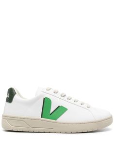 white/green faux leather logo patch to the side logo-print tongue contrasting branded heel counter round toe front lace-up fastening jersey lining padded ankle branded insole flat rubber sole We've partnered with Good On You — an independent agency that rates how brands perform in relation to their impact on the planet, people and animals, with a multi-criteria rating simplified to a five points scale. In order to be awarded our conscious label, larger brands need to score a minimum of four out of five ('Good'), while smaller brands must score at least three out of five ('It's a start'). This item comes from a brand rated four out of five ('Good') by Good on You at the time it was added on FARFETCH. Please note, this is a brand-level rating and does not guarantee that this product is made Planet People, Five Points, Versace Outfit, Leather Logo, Flat Boots, Boots And Sneakers, Summer Beach Wear, Pump Sandals, Ballet Flat Shoes