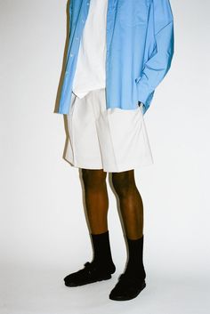 A Southern California summer staple elevated with effortless tailoring. The villa shorts combine a lightweight 100% wool exterior with a relaxed, pleated wide-leg opening. The result is a beautifully draped pair of shorts that can to take you from all day at the Getty Villa to your oceanside Nobu reso. Daywear Bottoms, Pleated Skirt With Relaxed Fit, Relaxed Fit Pleated Skirt For Daywear, Classic Pleated Shorts For Spring, Relaxed Fit Wide Leg Daywear Shorts, Modern Pleated Bottoms For Summer, Modern Spring Shorts, Relaxed Fit Wide Leg Shorts For Daywear, Summer Workwear Pleated Shorts, Chic Pleated Shorts For Workwear In Summer