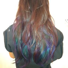 . Oil Spill Hair Brunettes, Rainbow Hair Streaks, Pigeon Hair, Oil Spill Hair, Rainbow Highlights, Hair Chalk, Hair Streaks, Dye My Hair