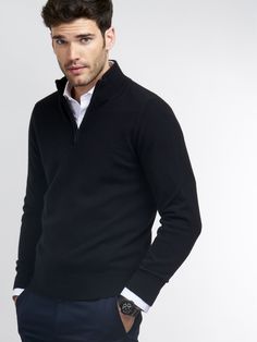 Half Zip Sweater Outfit, Zip Sweater Outfit, Winter Fashion Ideas, Friday Outfit For Work, Sweater Outfits Men, Mens Business Casual Outfits, Cashmere Sweater Men, Mens Fashion Work, Classy Outfits Men