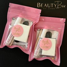 Are you running out of the essentials of press on nails?? We've got you covered with our extra/add on kits! Our kits include: - A mini Nail File - A mini Wooden Cuticle Pusher - 4 Alcohol Wipes - A mini Nail Buffer - A 2ML Tube of Nail Glue Add this to your order to if you've purchased more than one nail set or if you just want extras!  These are always a MUST-HAVE when it comes to Press Ons💕 Nail Salon Goodie Bags, Press On Nail Packaging, Nails Essentials, Press On Nail Business, Business Nails, Nail Bags, Home Nail Salon, Nail Salon Decor, Alcohol Wipes