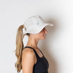 🌟 Engineered Specifically for Women: Say goodbye to the days of poor fitting hats! Our headwear is designed with the unique contours of the female skull in mind, ensuring a perfect fit. No more settling – our designs celebrate and cater exclusively to women. 🌞 Stay Cool and Protected: Dive into your outdoor adventures or intense workouts with our innovative Cooling™ fabric. Not only does it keep you cool and comfortable, but it also shields you from harmful UV rays providing UPF50+ protection. Barely Beige, Female Skull, Sun Goddess, Female Head, Athletic Gear, Feather Light, Functional Accessories, Intense Workout, Say Goodbye