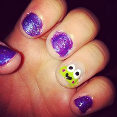 Princess and the Frog nails Frog Nail Ideas, Princess And The Frog Nails Short, Disney Nails Princess And The Frog, Princess In The Frog Nails, Princess And The Frog Nail, Frog Short Nails, Princess And The Frog Nails, Frog Tips Nails, Frog Nails